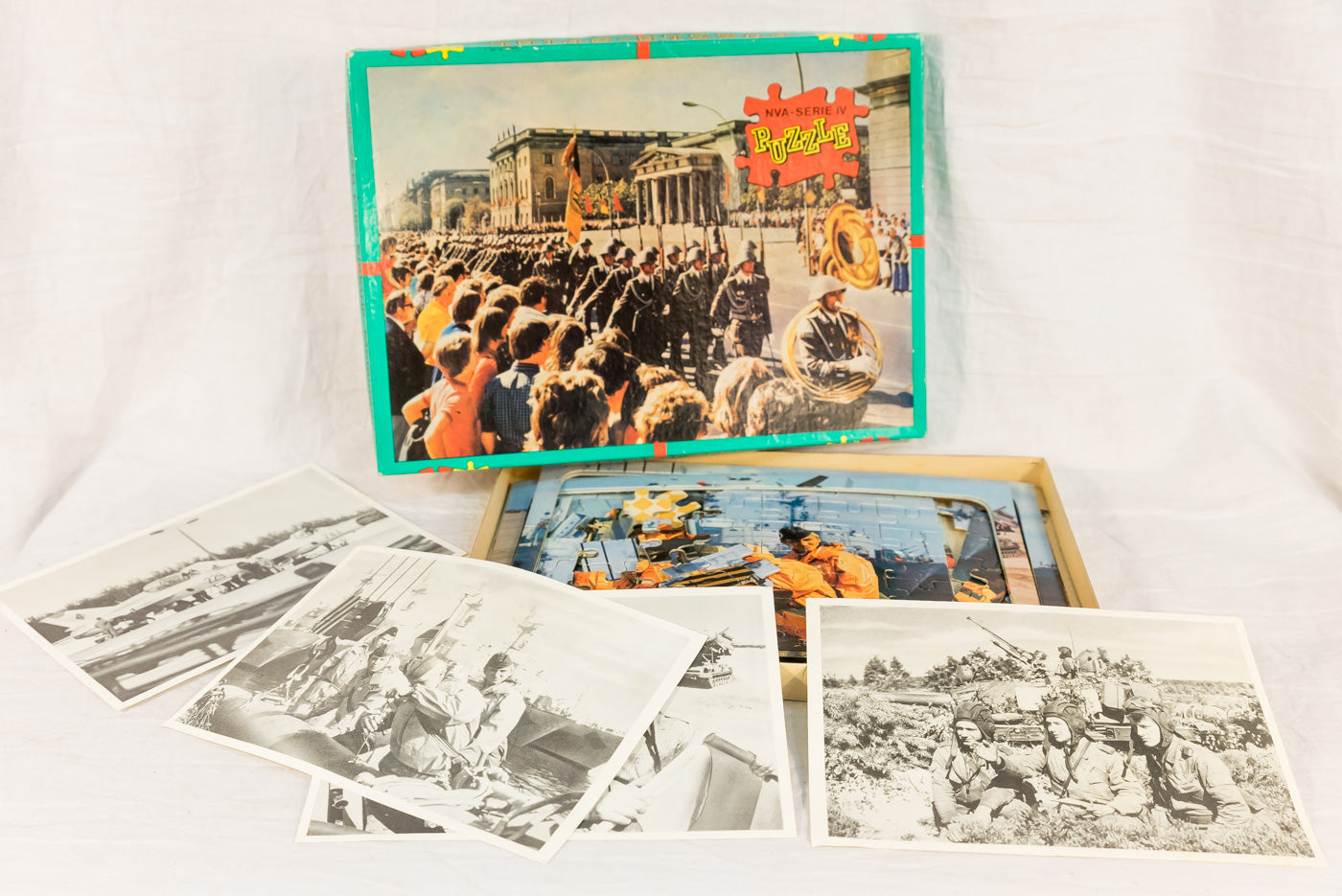 Puzzle propaganda DDR