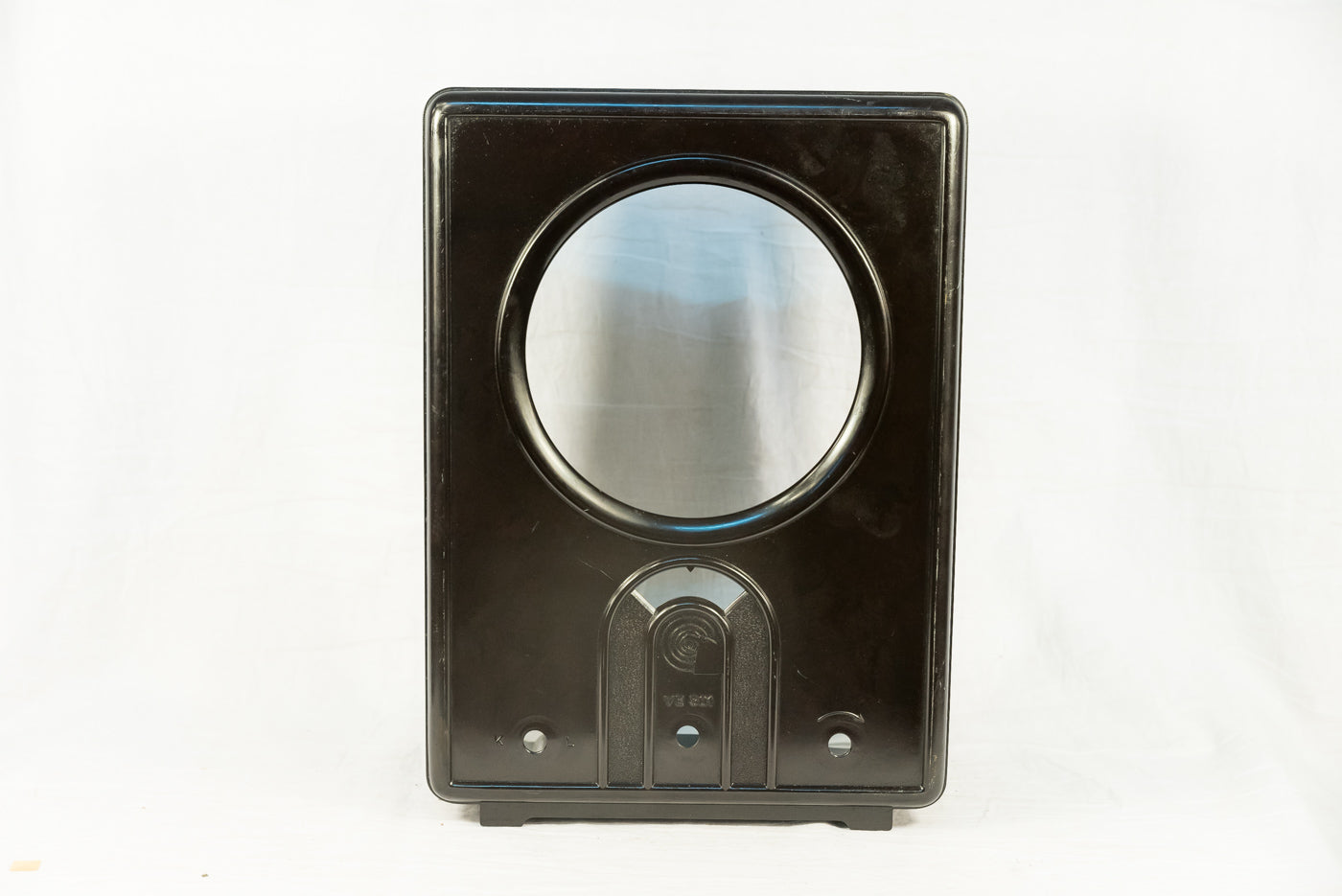 Involucro in bakelite della radio VE-301