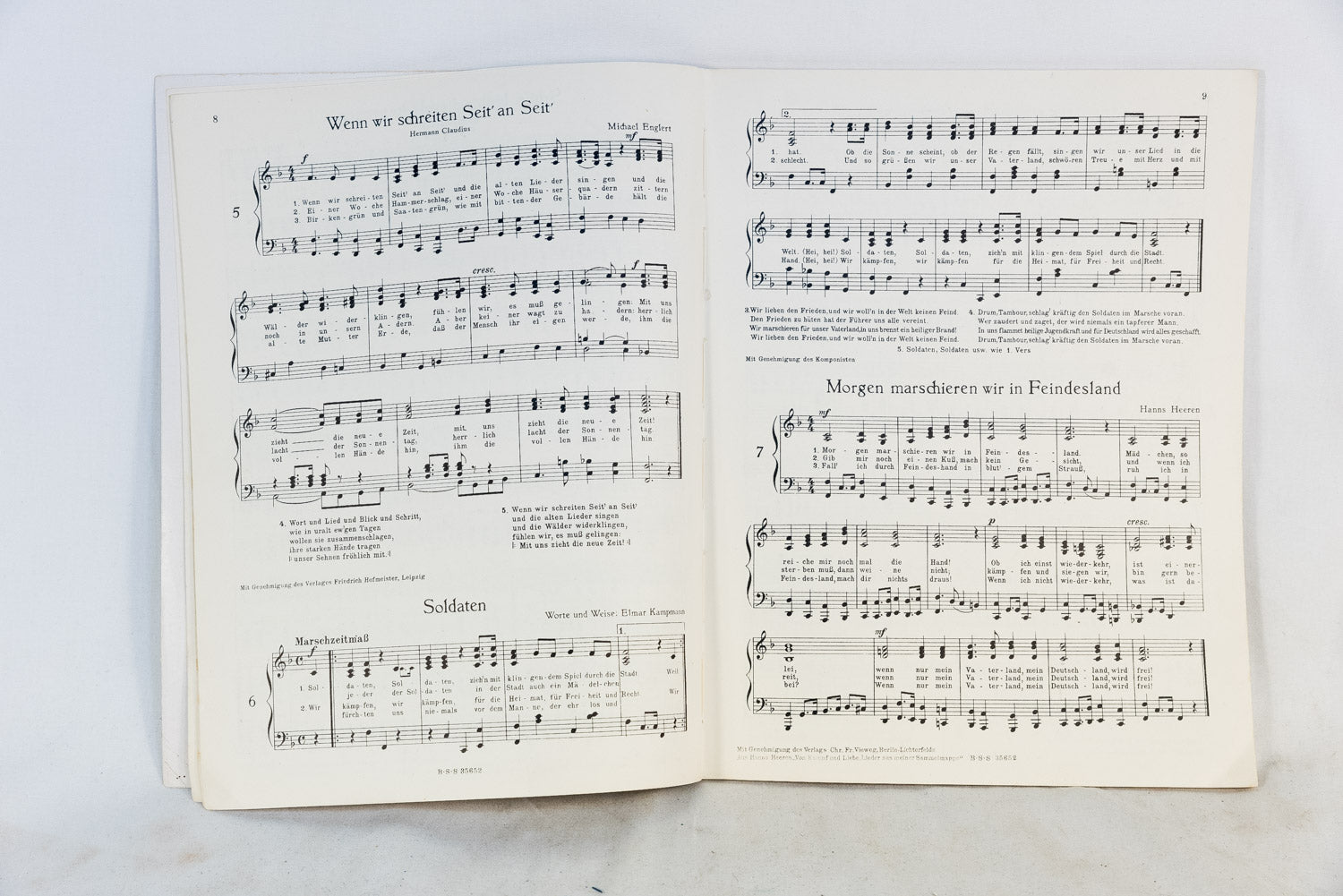 “Liederbuch” Libro formato A/4 ( cm 30x24)