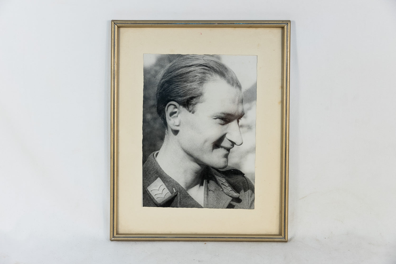 Foto da studio Luftwaffe in cornice di legno, dimensioni cm 31×25