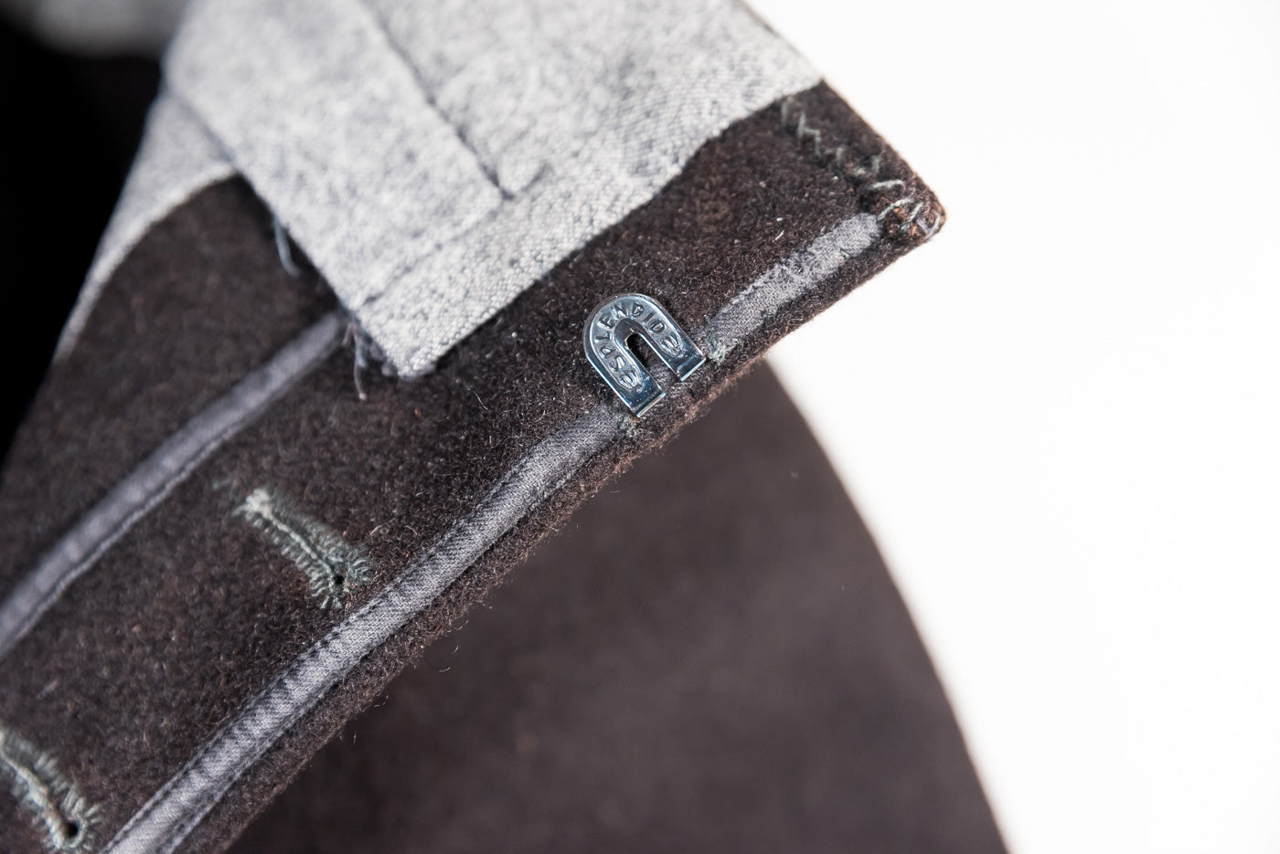 Pantaloni dritti PNF