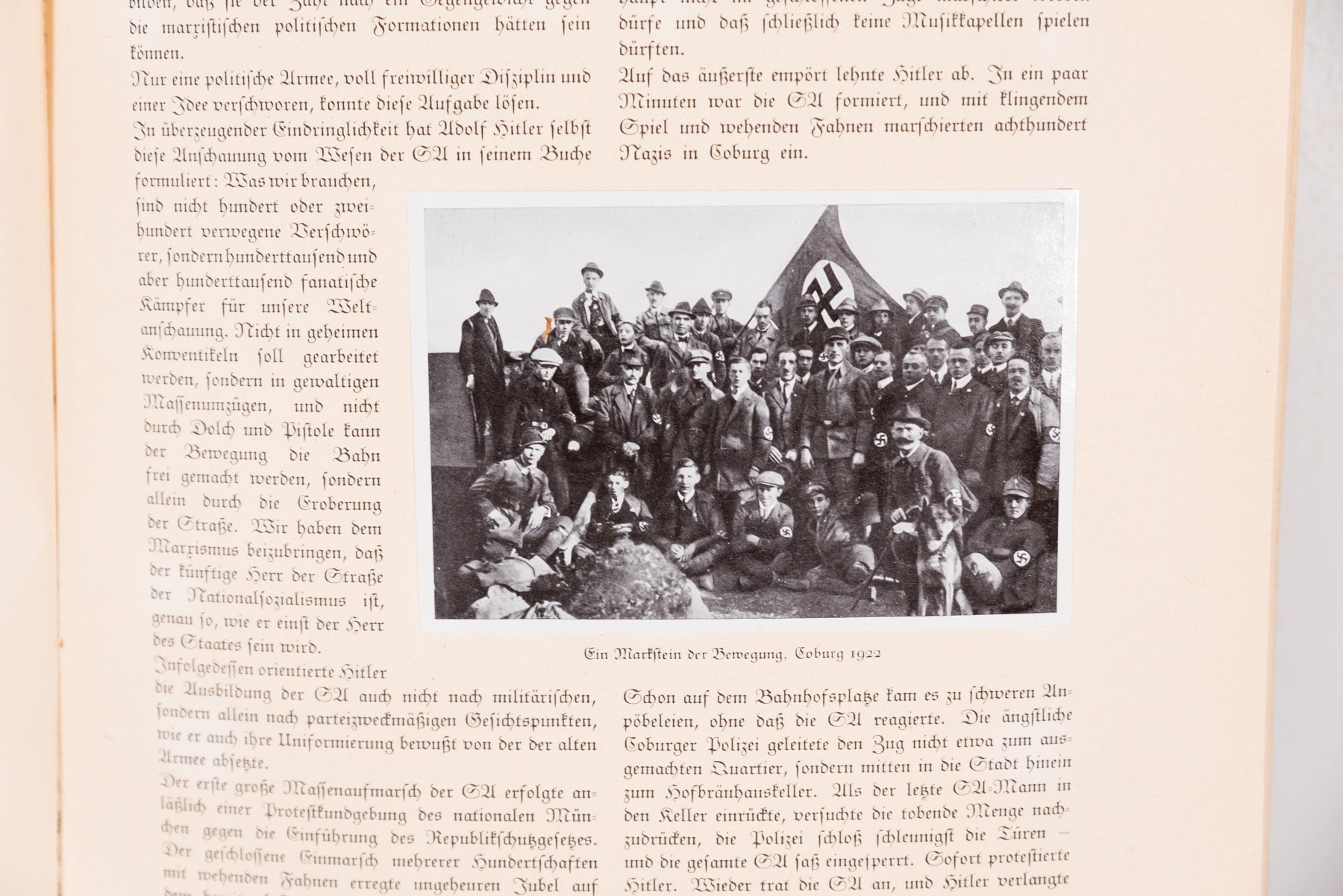 “Deutschland Erwacht”. Album di figurine