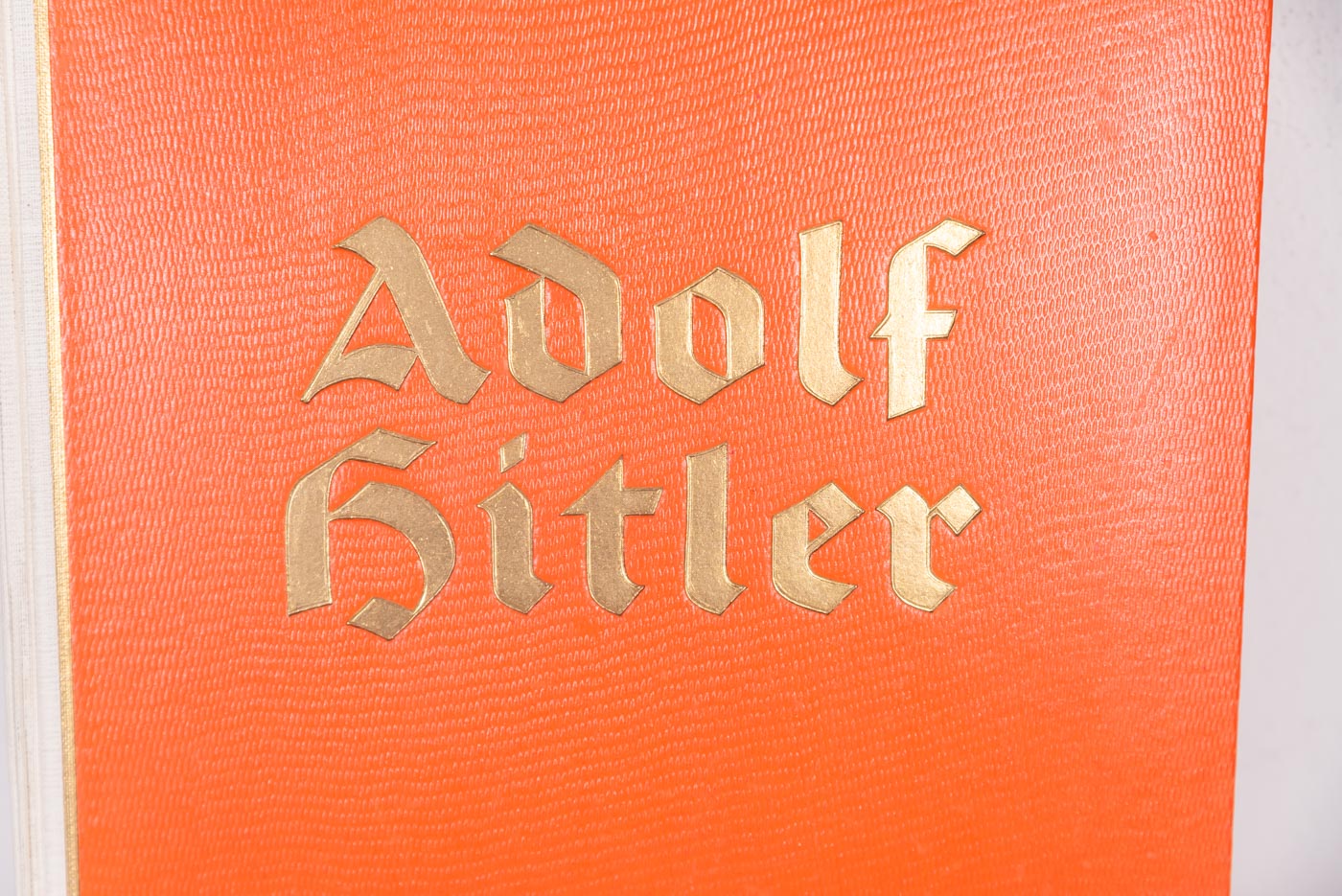 Adolf Hitler” 1935 – album di figurine