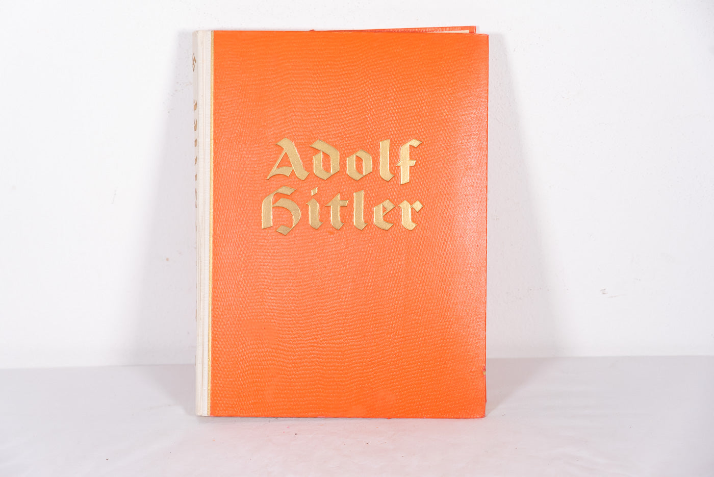 Adolf Hitler” 1935 – album di figurine