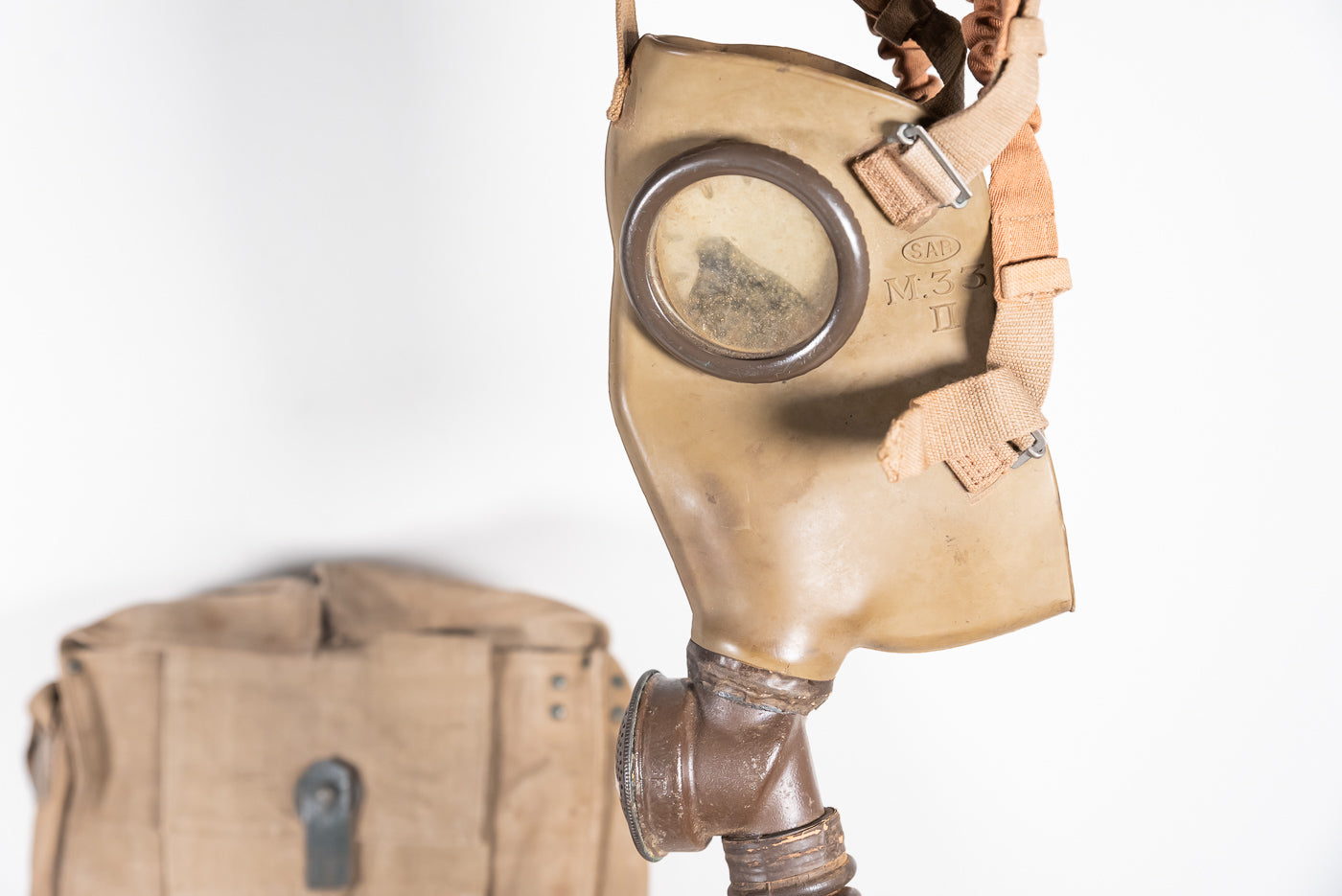 Maschera antigas M.33