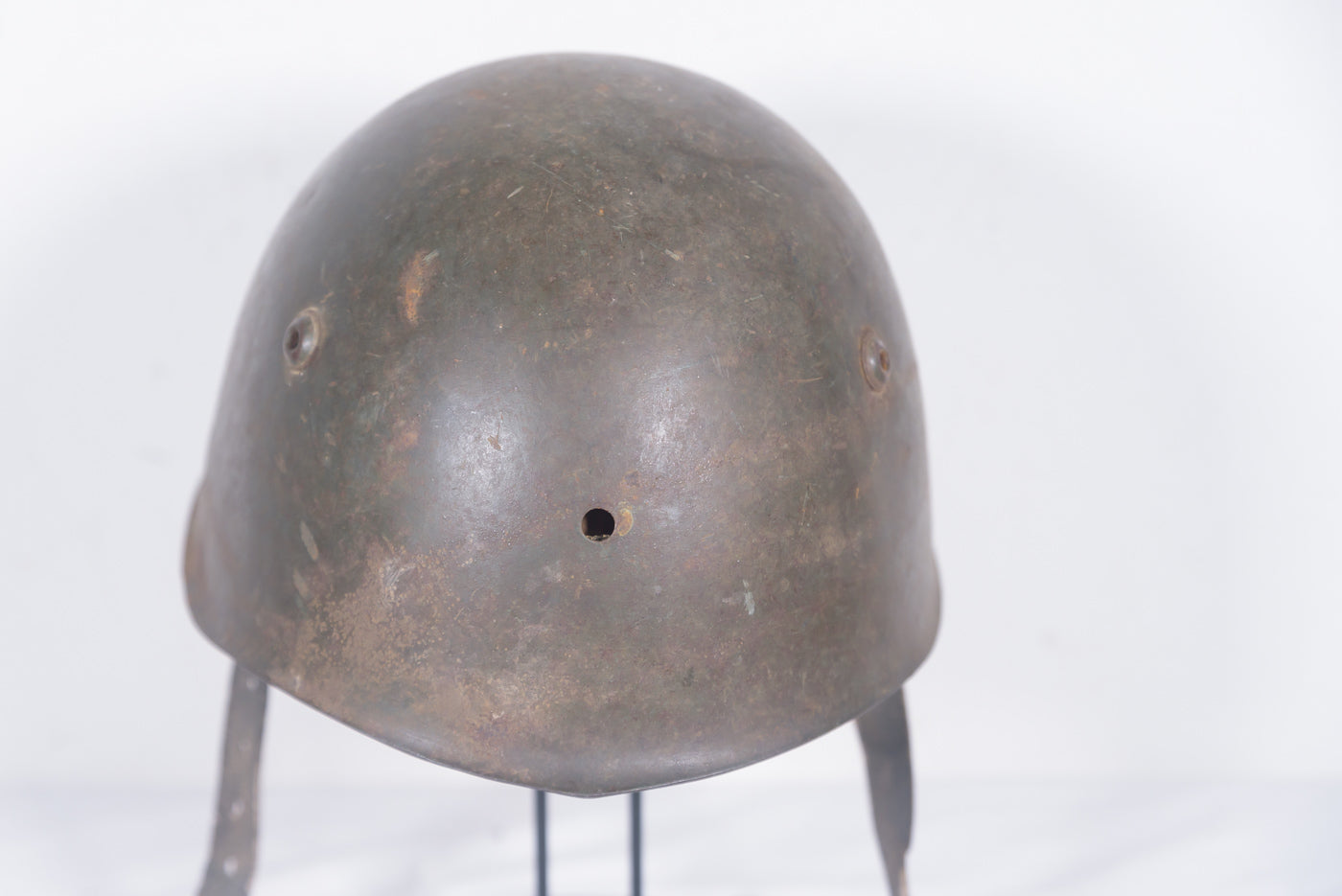 Elmetto M.33 4 fori