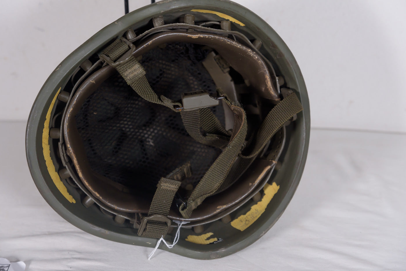 Elmetto Kevlar anni 90' EI (dismesso) Modello F.A. Bk - 3 S fornitura Croata