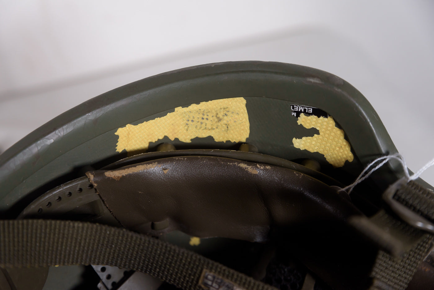 Elmetto Kevlar anni 90' EI (dismesso) Modello F.A. Bk - 3 S fornitura Croata