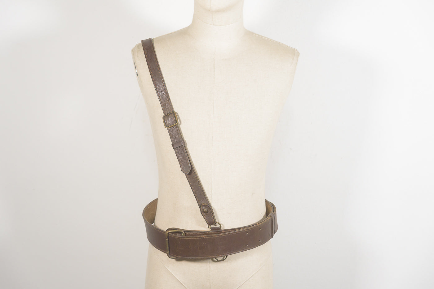 Cinturone “Sam Browne” Ufficiale REI WW2