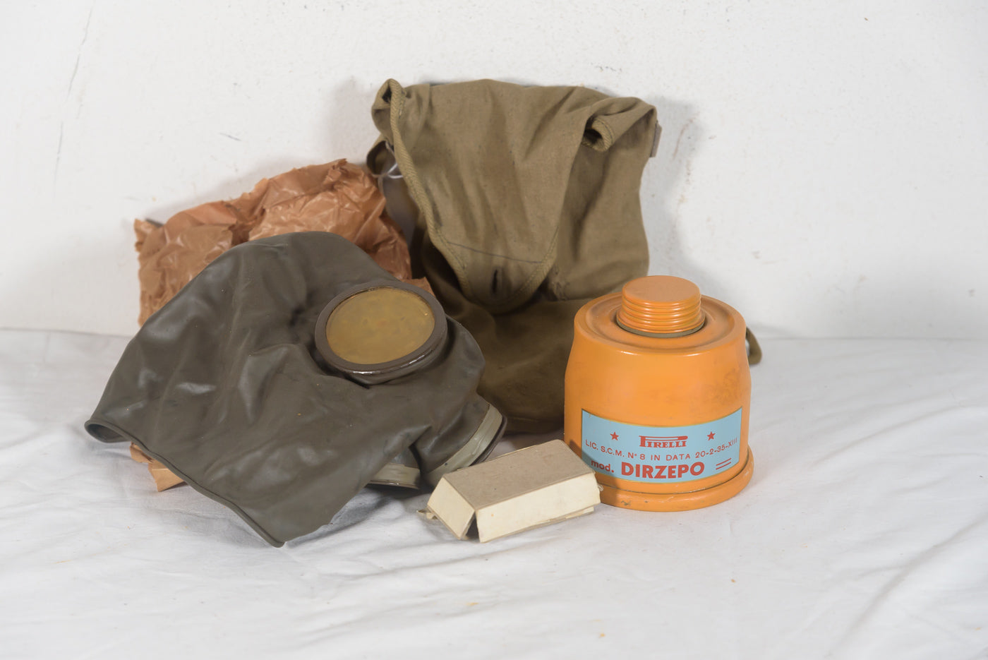 Maschera antigas Pirelli - Rifugio anni 40'