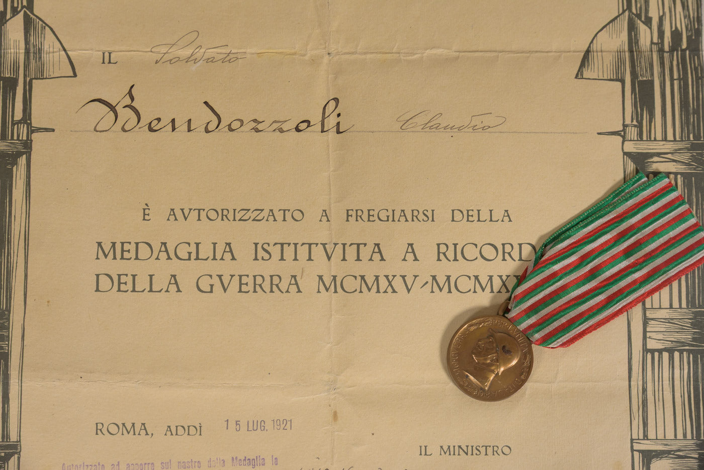 Medaglia "Coniata del bronzo nemico" WW1 con attestato