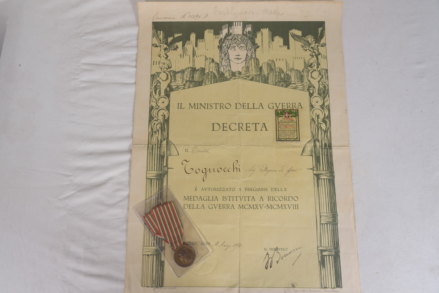 Medaglia "Coniata del bronzo nemico" WW1 con attestato