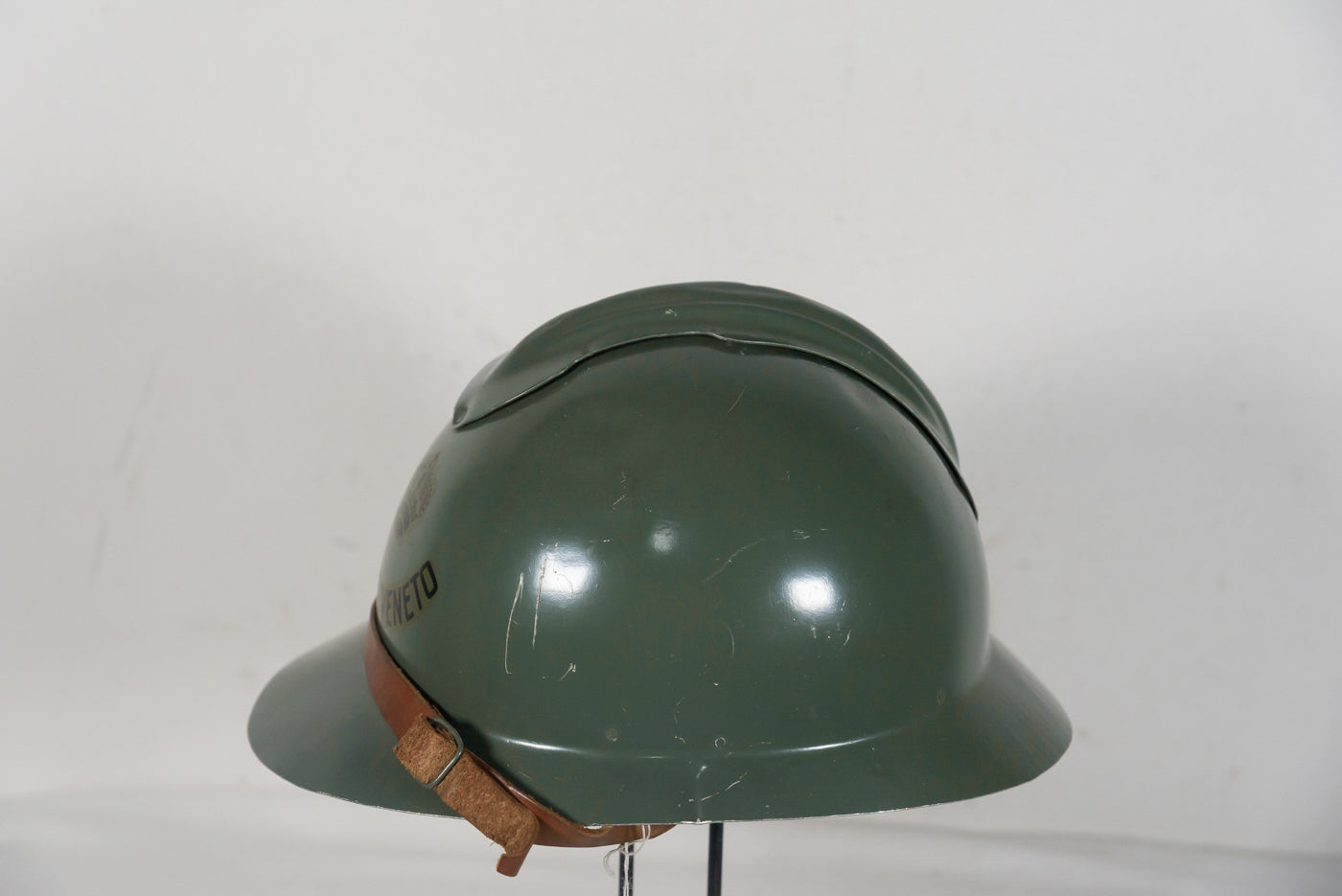 Elmetto Adrian M.16 parata anni 20'