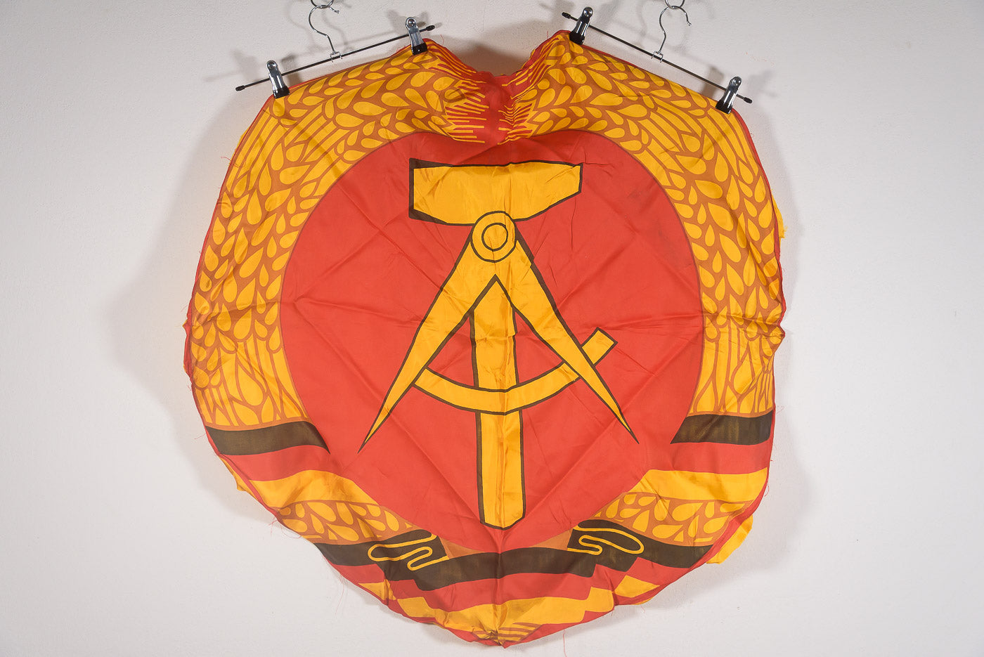 Emblema centrale per bandiera DDR - Deutsche Demokratische Republik (1968-1989)