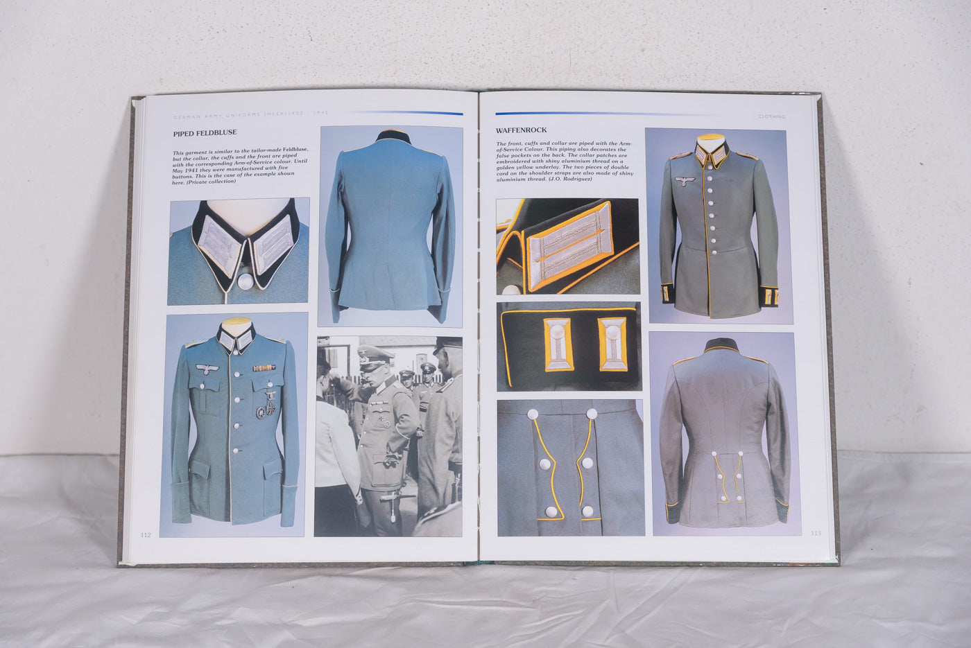 "German Army Uniforms - Heer 1933-45" - 2002