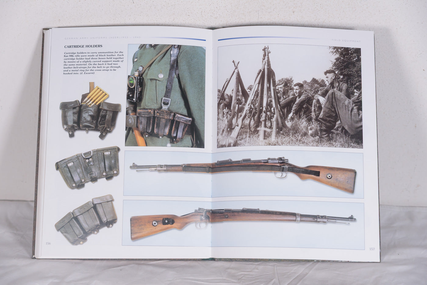"German Army Uniforms - Heer 1933-45" - 2002