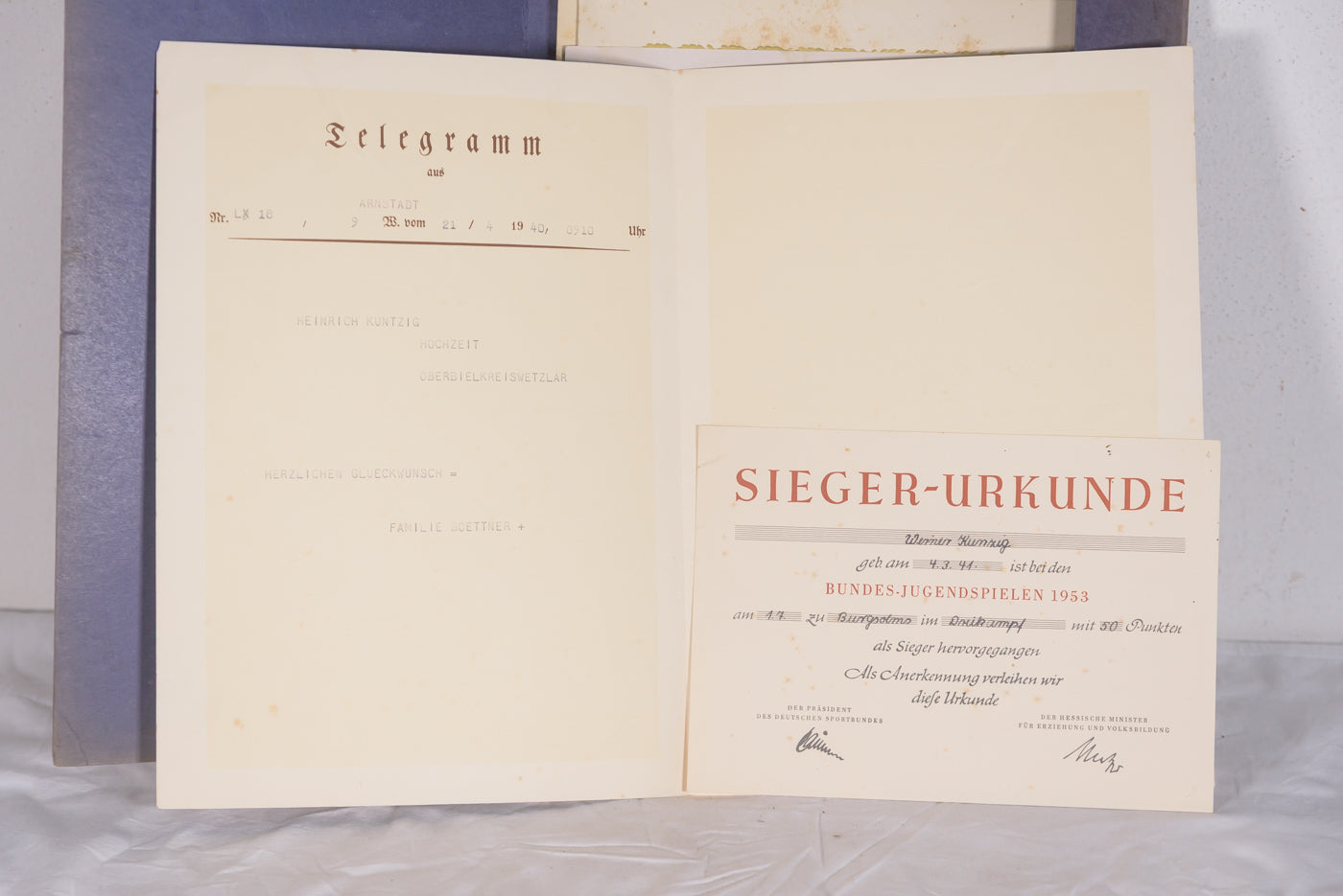# 4 Ehren Urkunde Sportivi WH WW2