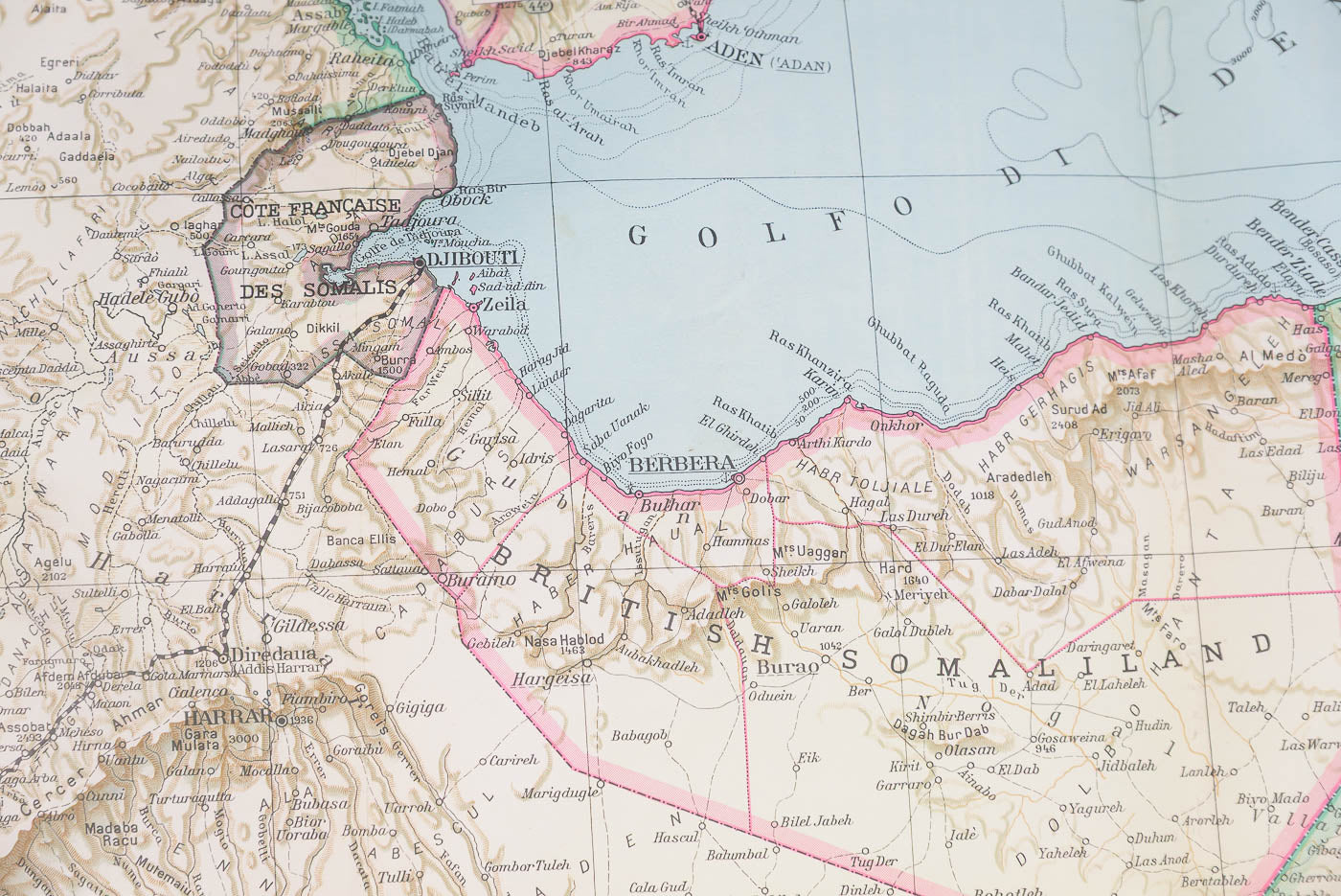 Carta geografica AOI a cura del TCI