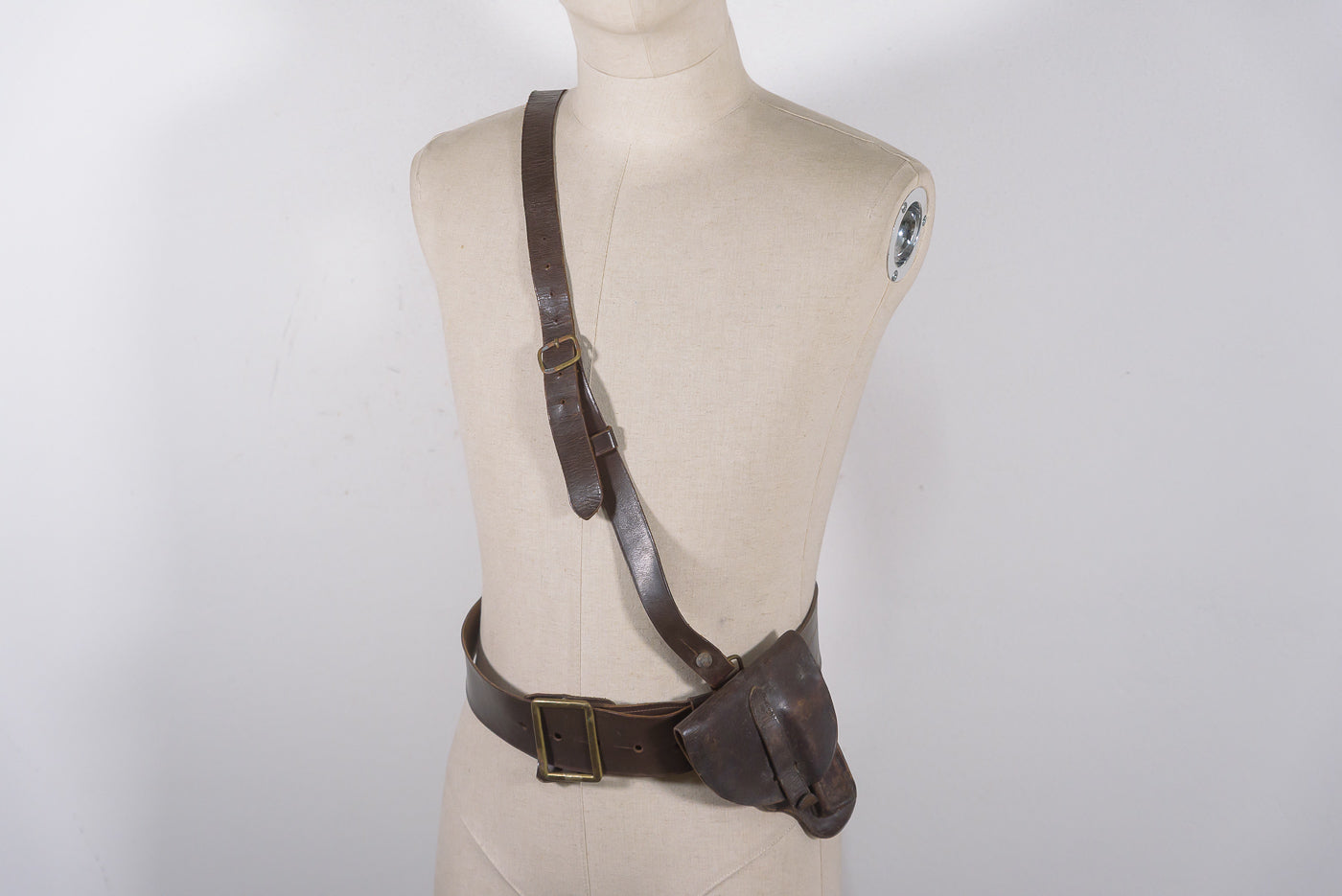 Cinturone “Sam Browne” Ufficiale REI WW2