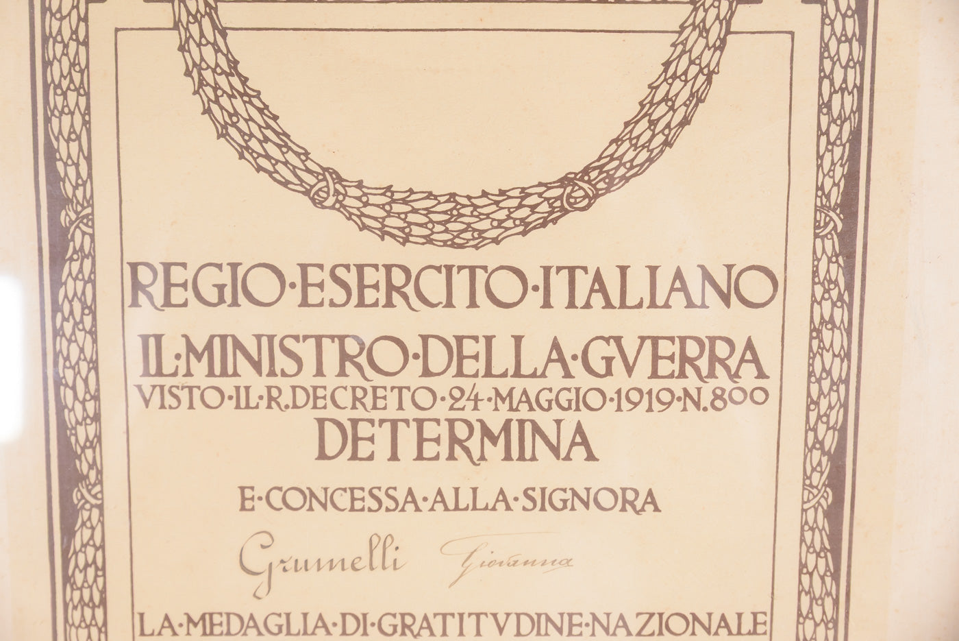 Medaglia con attestato alle Madri di Figli caduti 1915/18