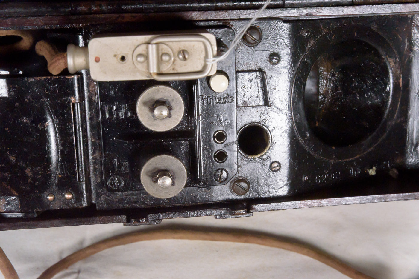 Feldfernsprecher 33, telefono da campo WH WW2