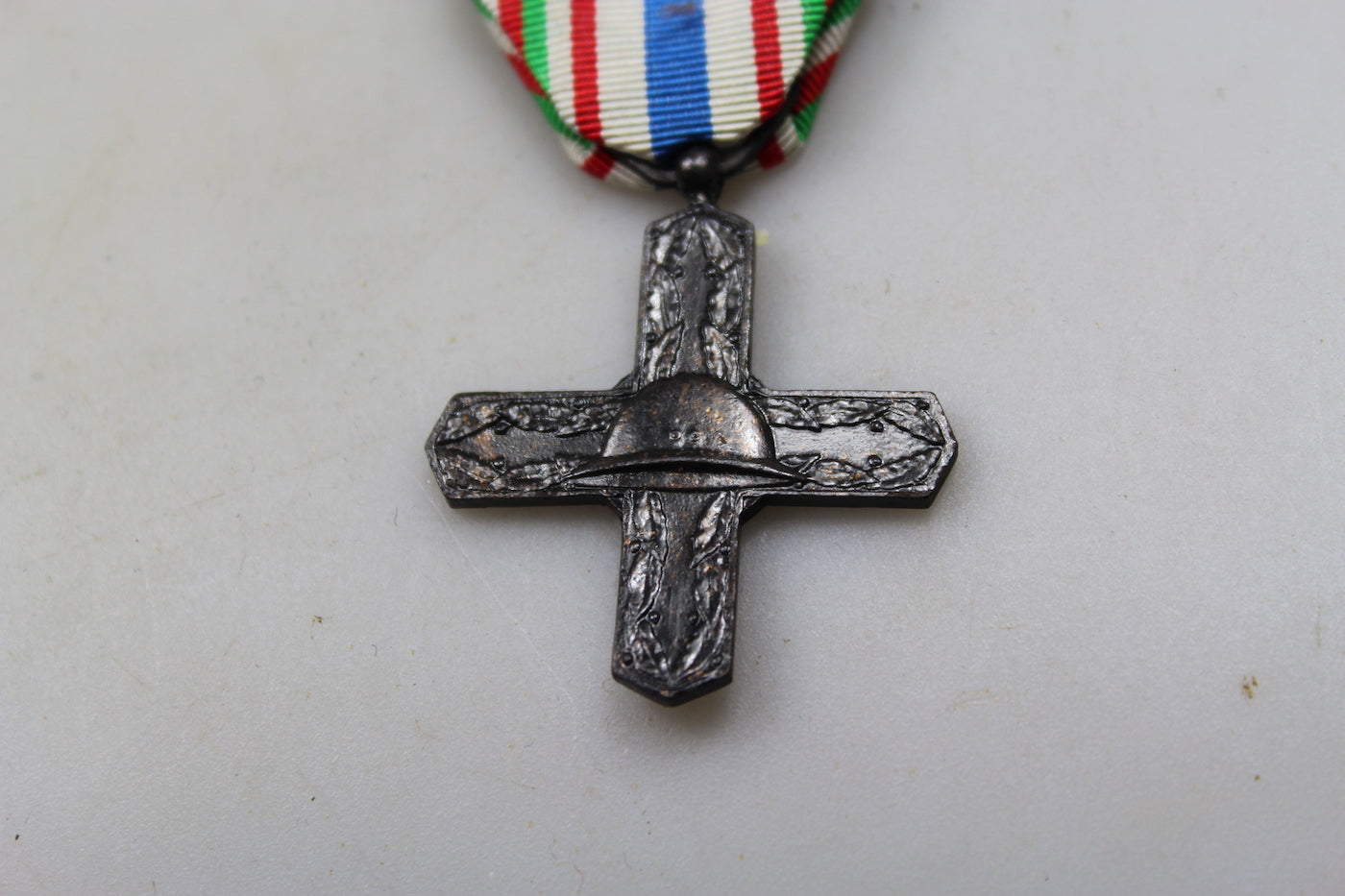 # 64 Croci Ordine di Vittorio Veneto