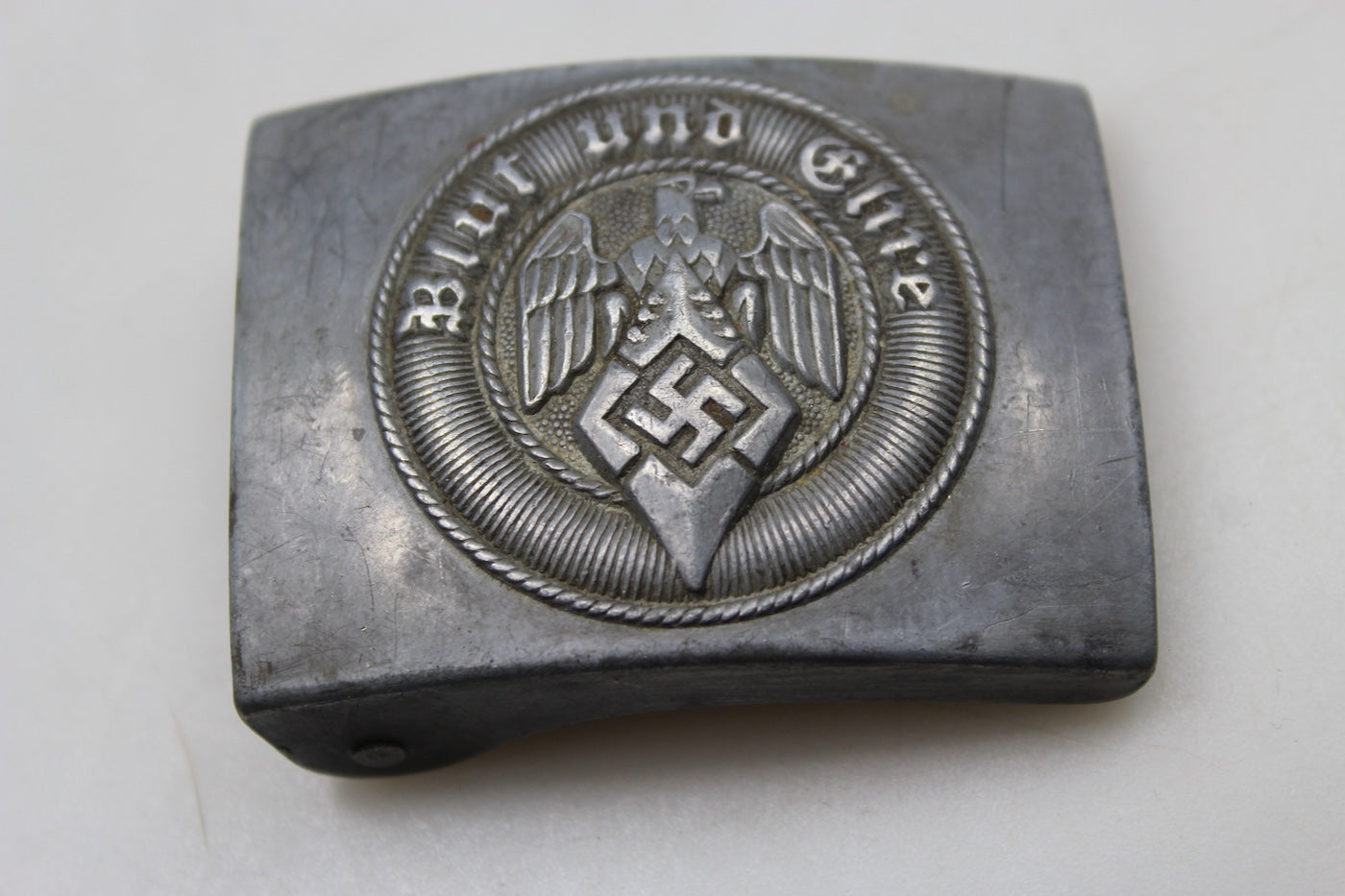 Fibbia Hitlerjugend produzione fine guerra.