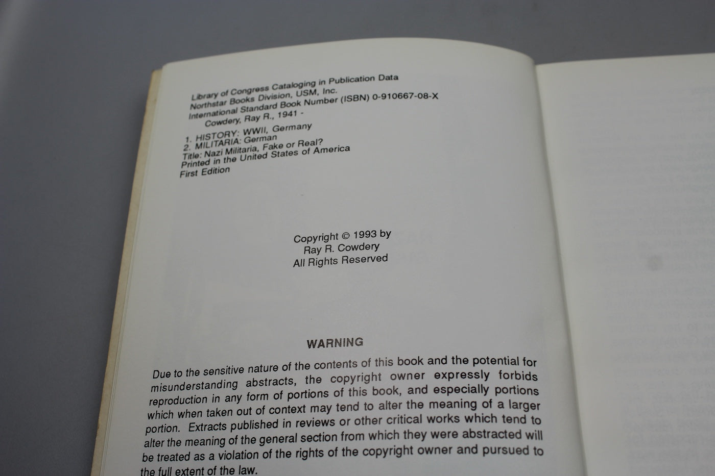 "Nazi fake o real ?" 1993 - Ray R. Cowdery
