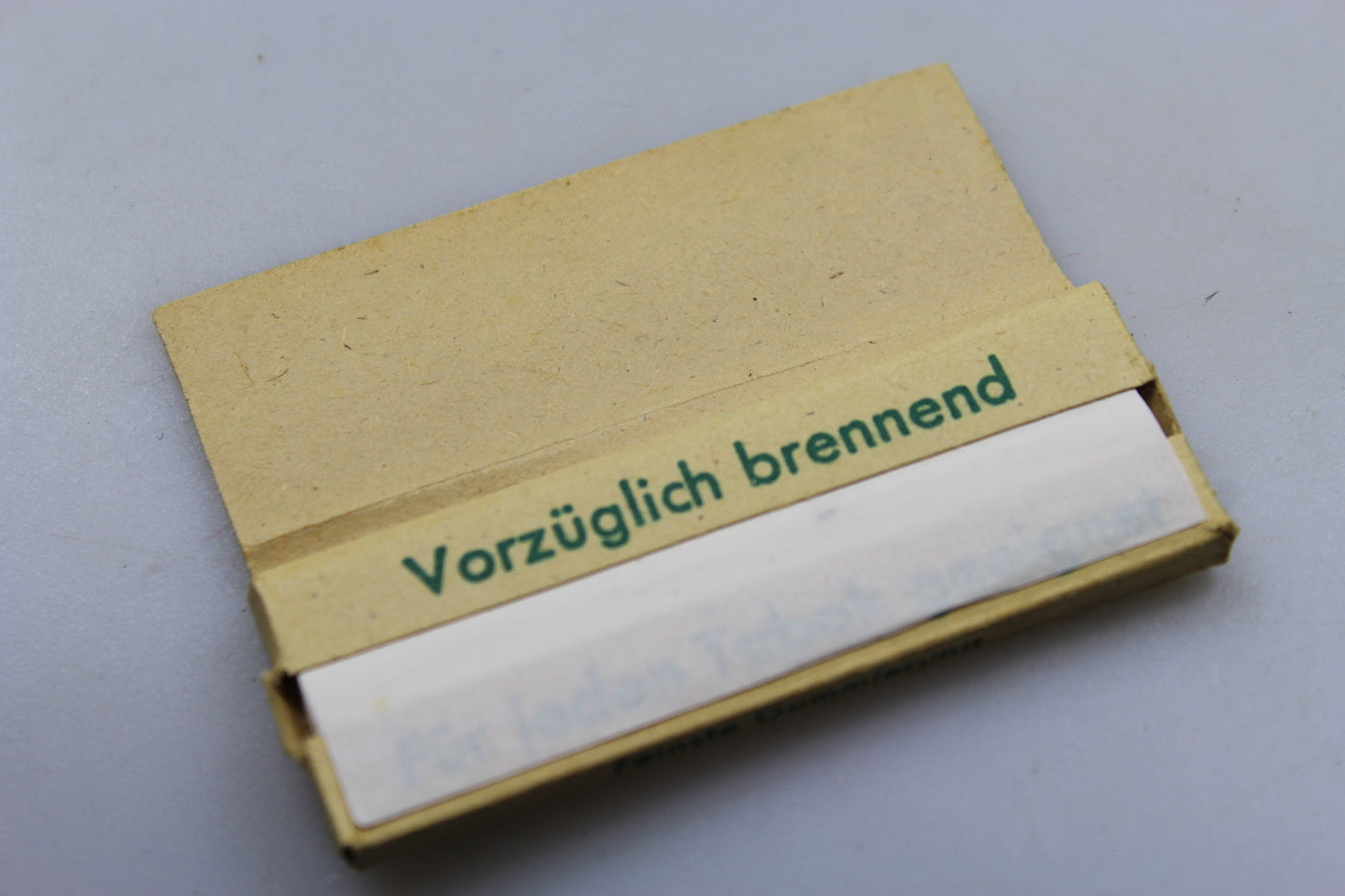 Cartine sigarette Efka Piramiden