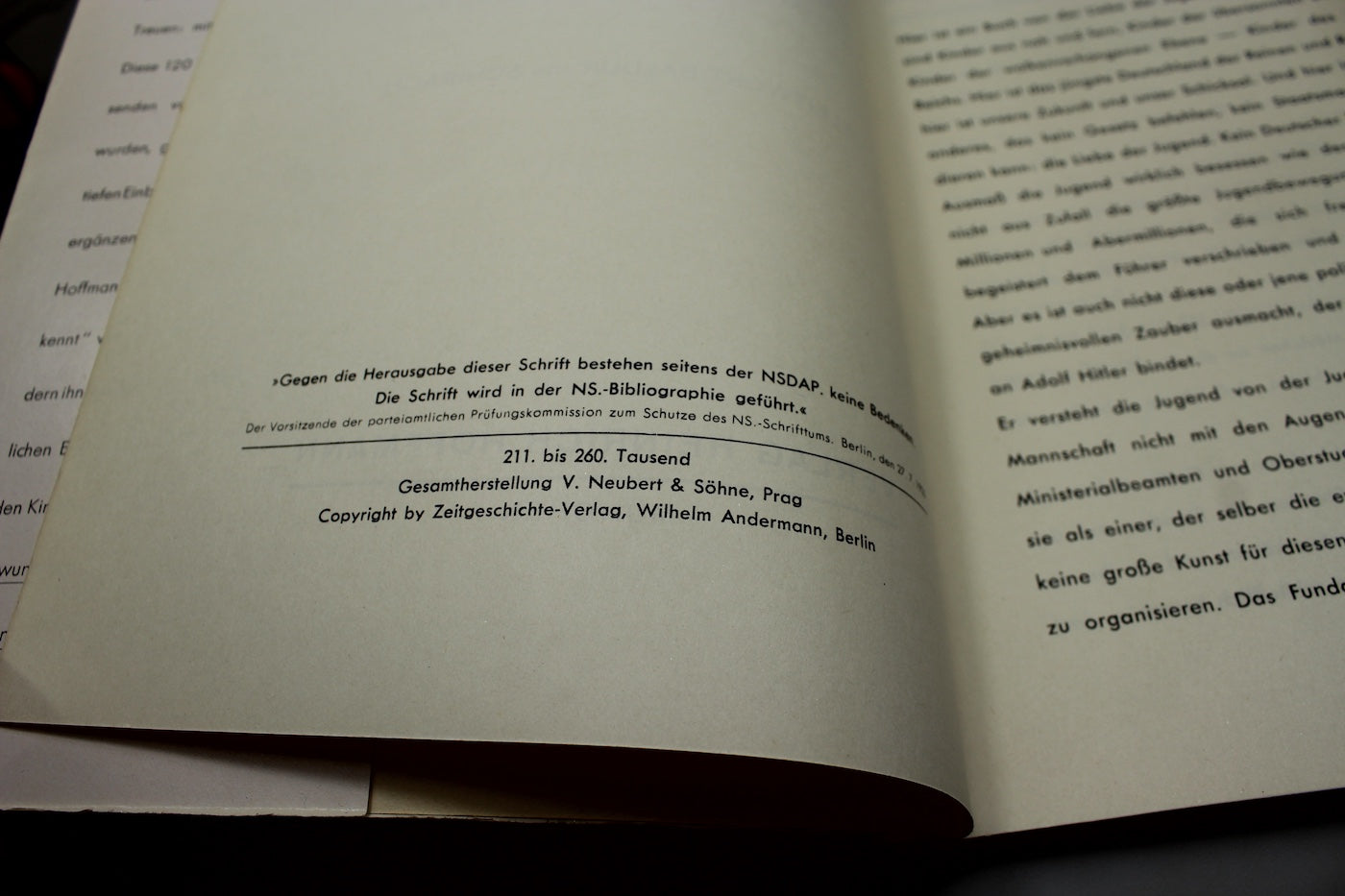 “Jugend um Hitler " – H.Hoffmann