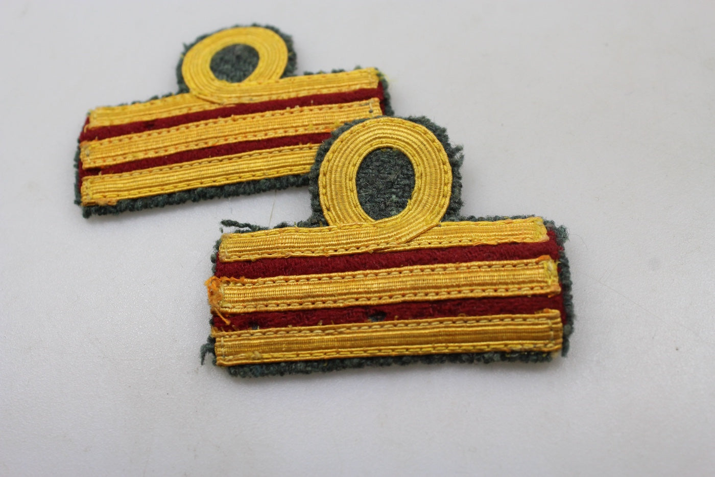 Coppia gradi ridotti Capitano Sanità REI WW2