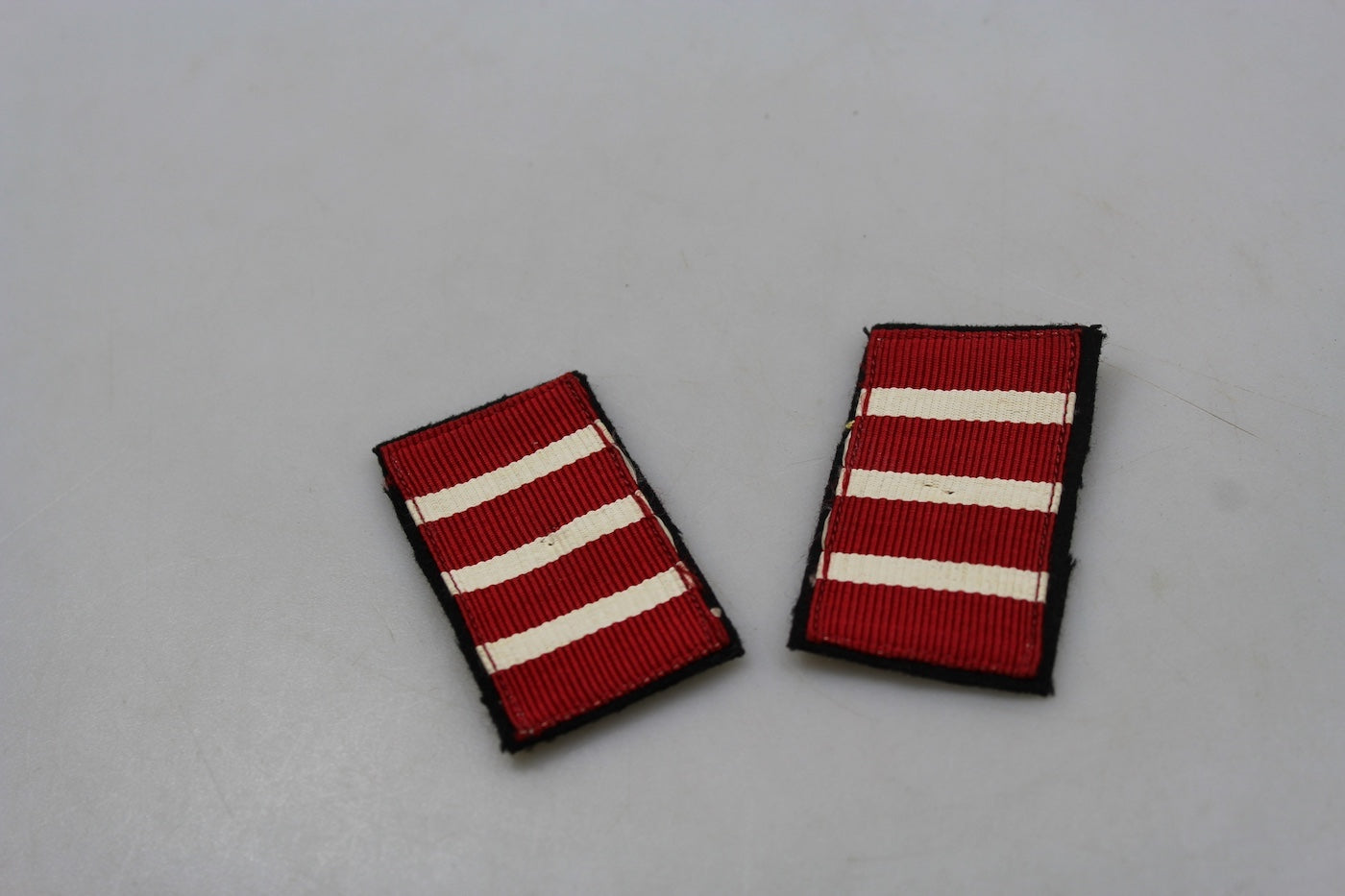 Coppia mostrine Mitragliere del REI WW2
