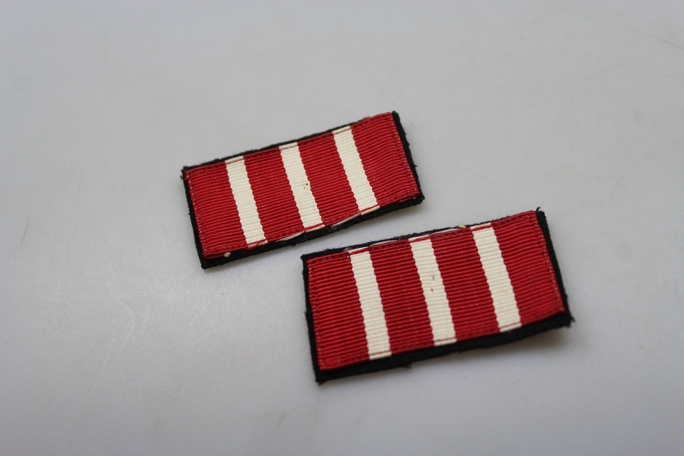 Coppia mostrine Mitragliere del REI WW2
