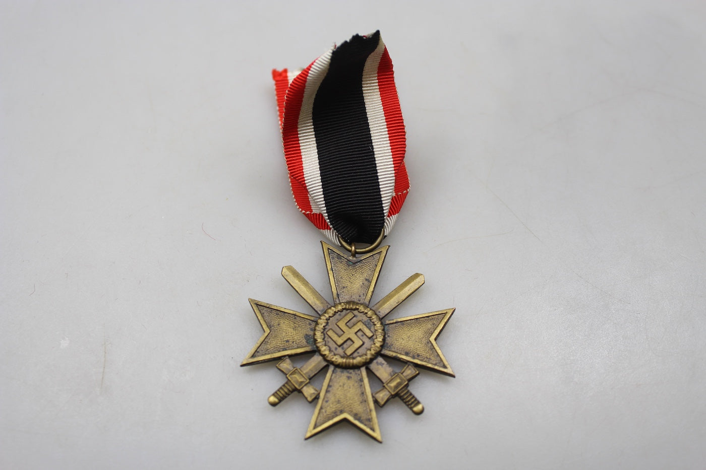 Croce al Merito con Spade Seconda Classe WW2