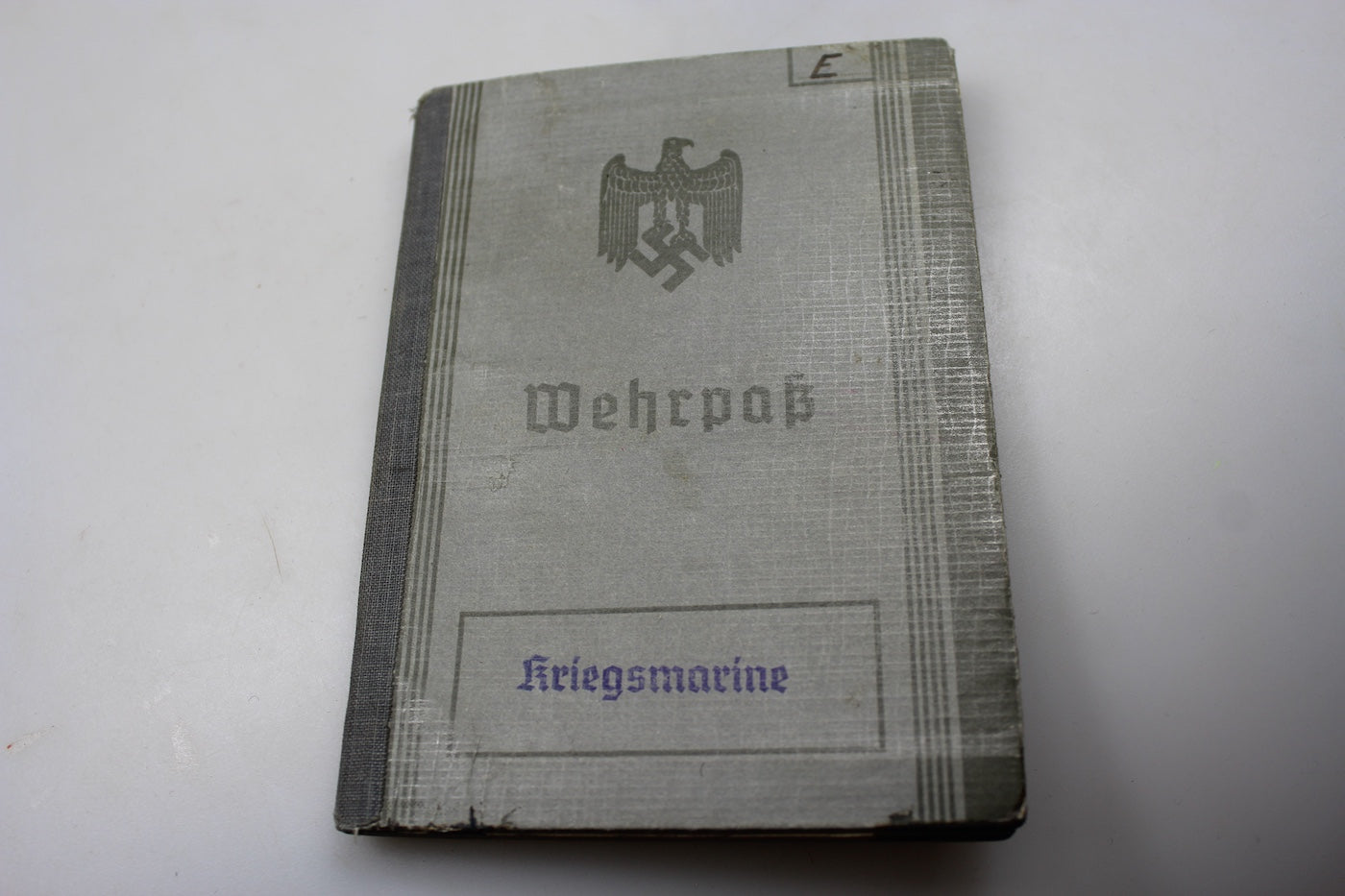 Wehrpass Kriegsmarine con piastrino di riconoscimento WW1