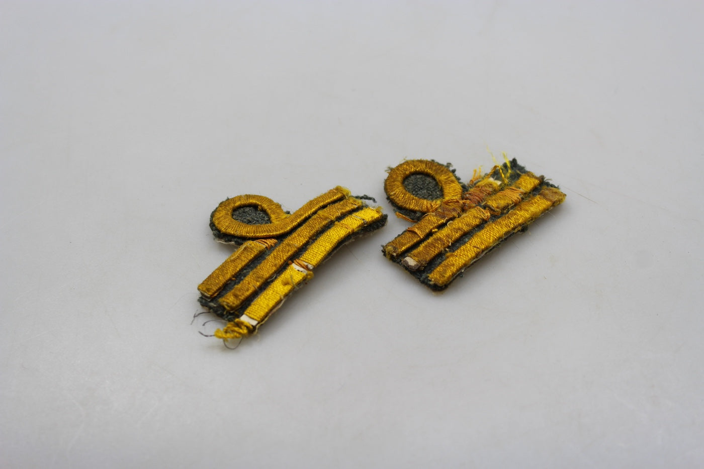 Coppia gradi ridotti Capitano REI WW2
