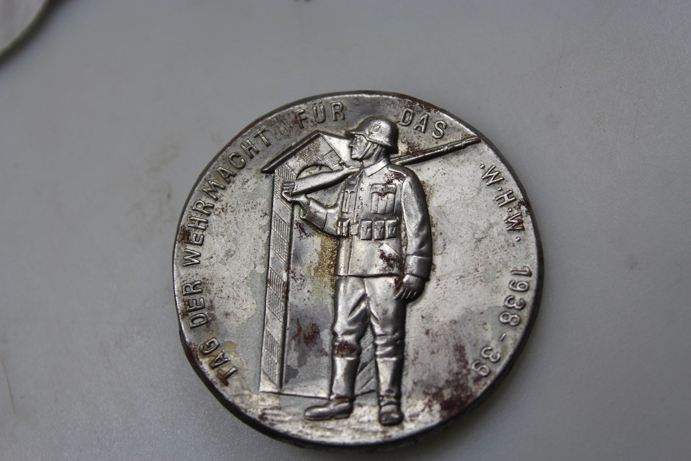 Badge "Tag der Wehrmacht 1938-39"
