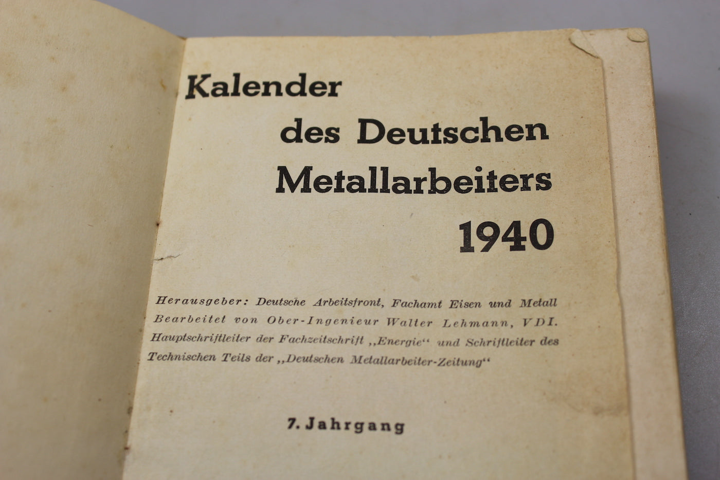 Jahrbuch der deutschen Metallarbeiters - 1940