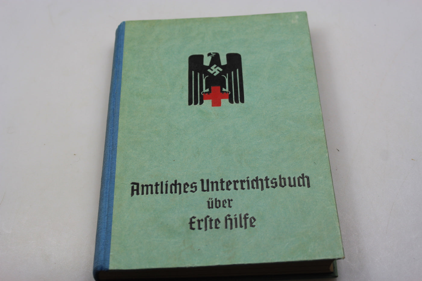 "Amtliches Unterrichtsbuch der Erste Hilfe" 1941