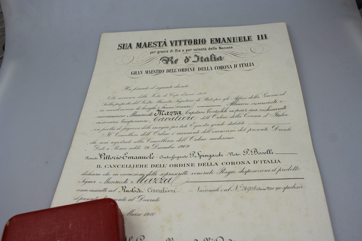 Croce di Cavaliere dell'Ordine della Corona d'Italia con scatola,attestato e mignon