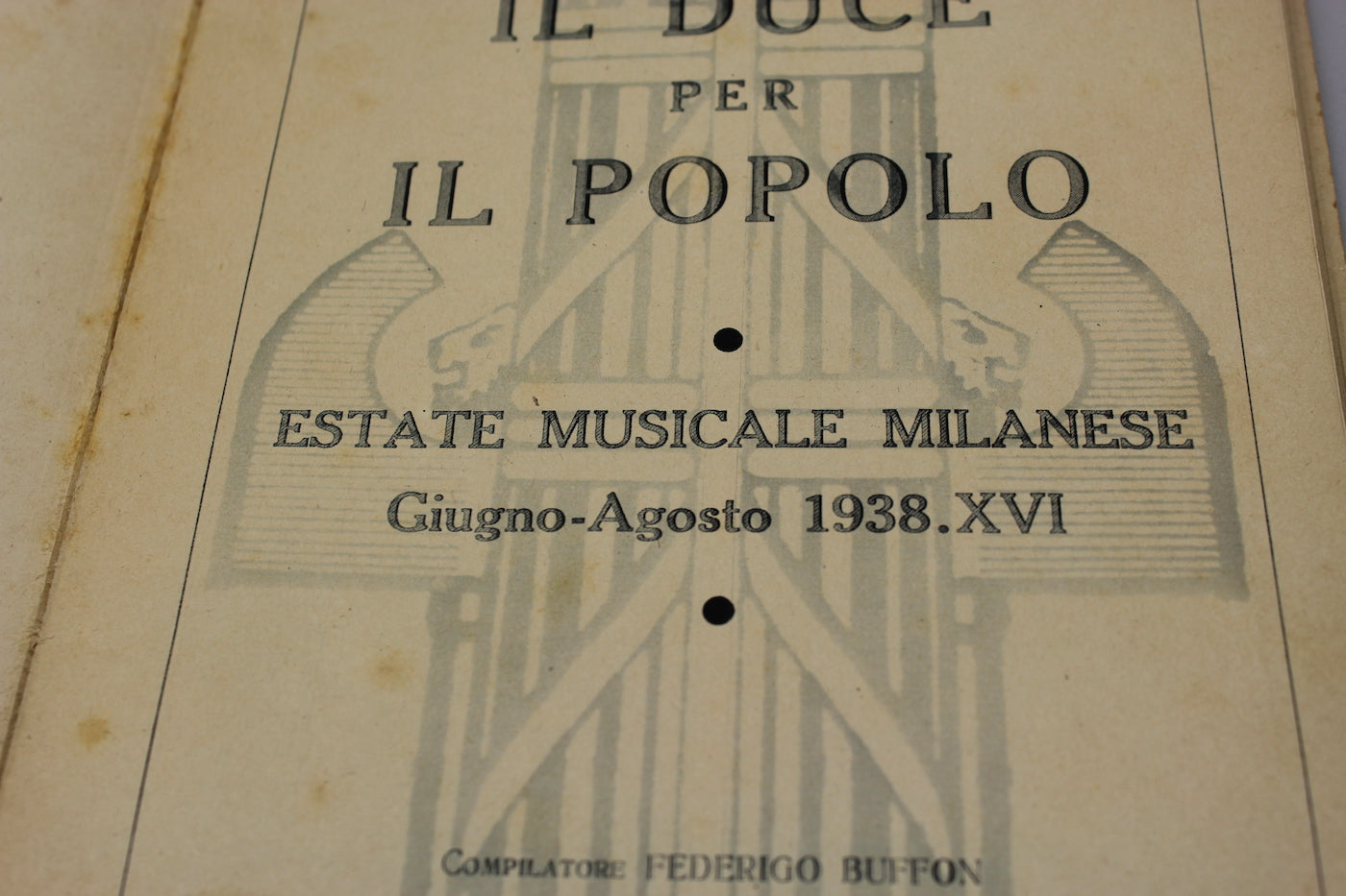 "Il Duce per il popolo" - 1938