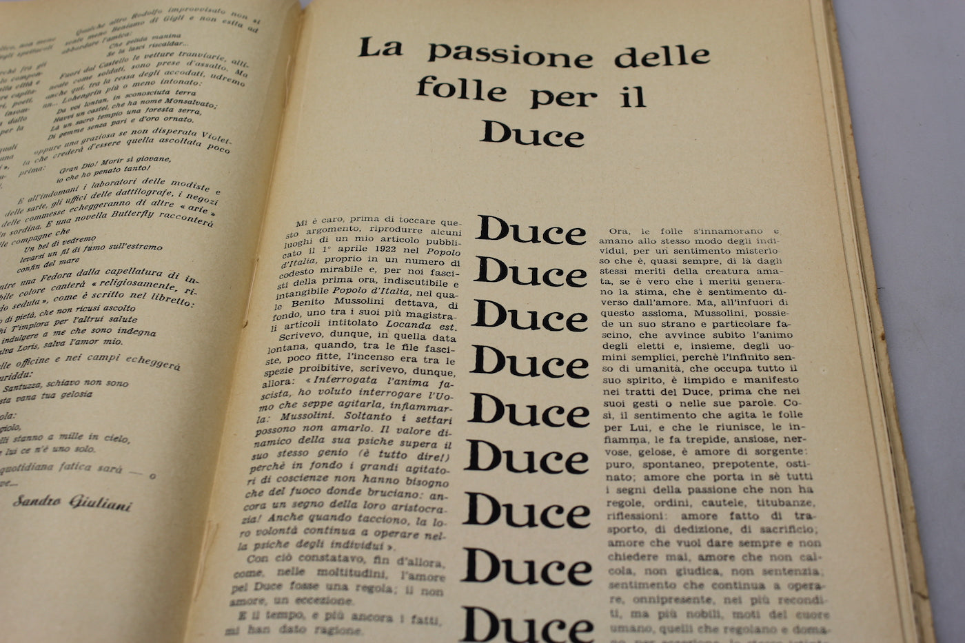 "Il Duce per il popolo" - 1938