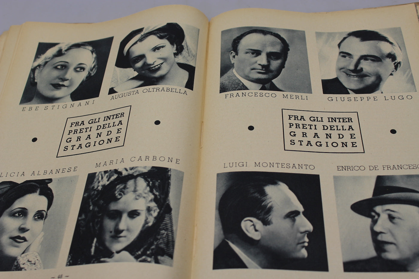 "Il Duce per il popolo" - 1938