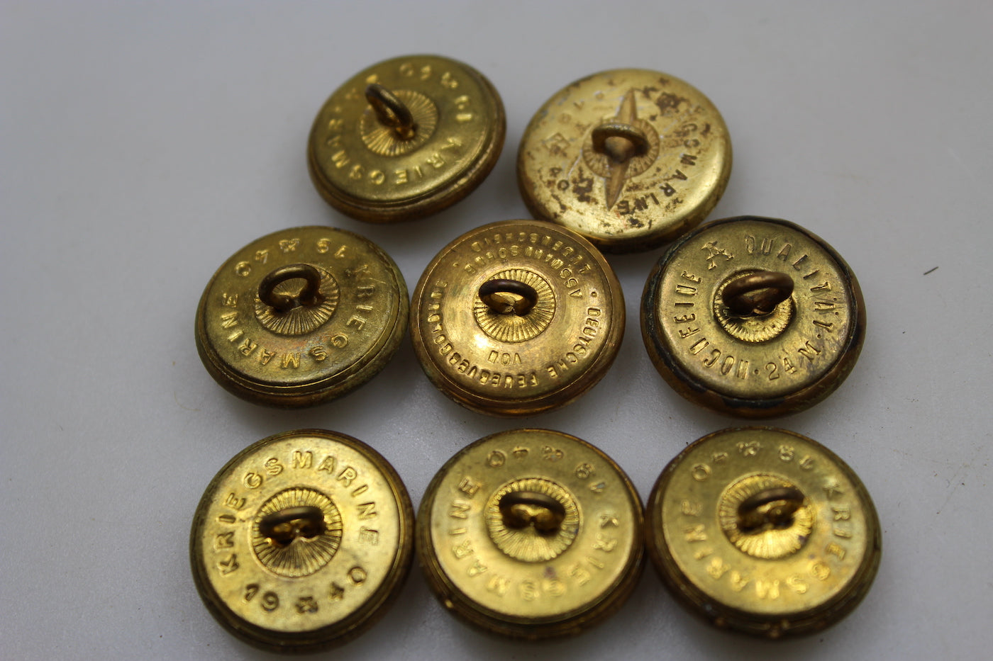 # 8 bottoni da 24mm della Kriegsmarine