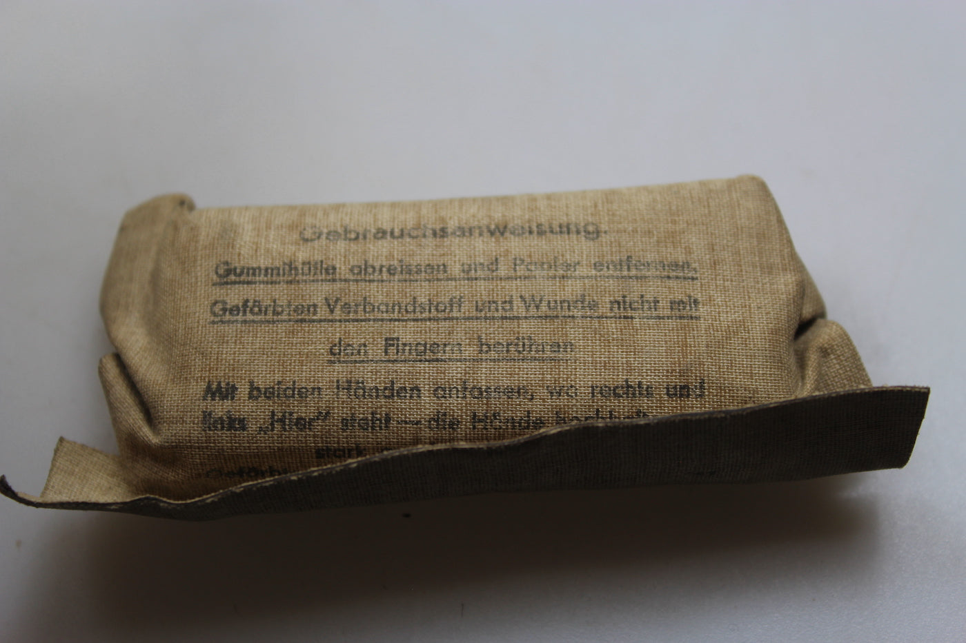 Pacchetto medicazione individuale WH 1944