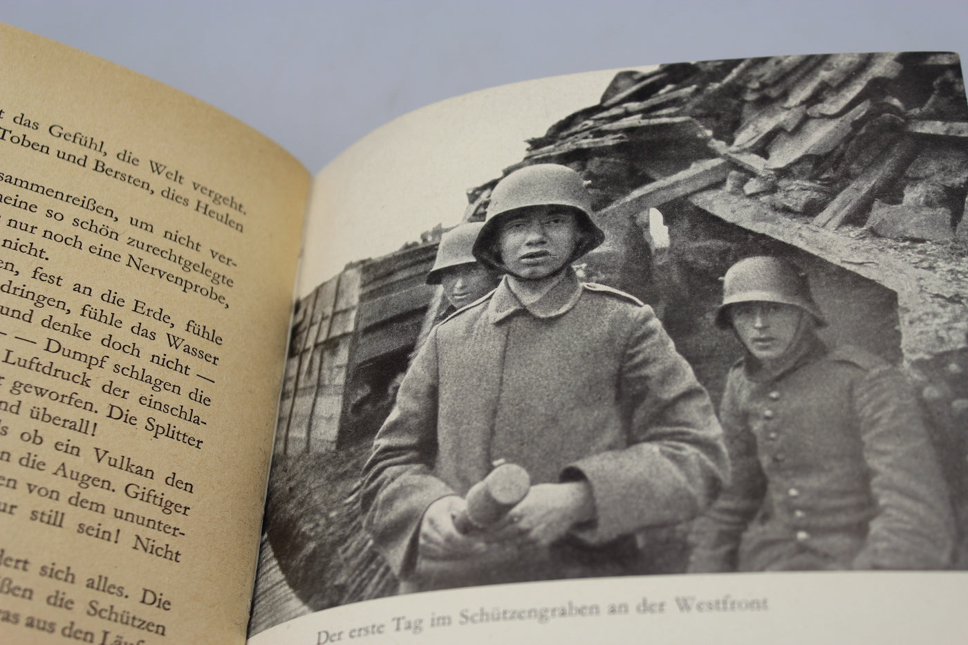 "Nun erst recht ! " - Frits Schaetzler - 1943