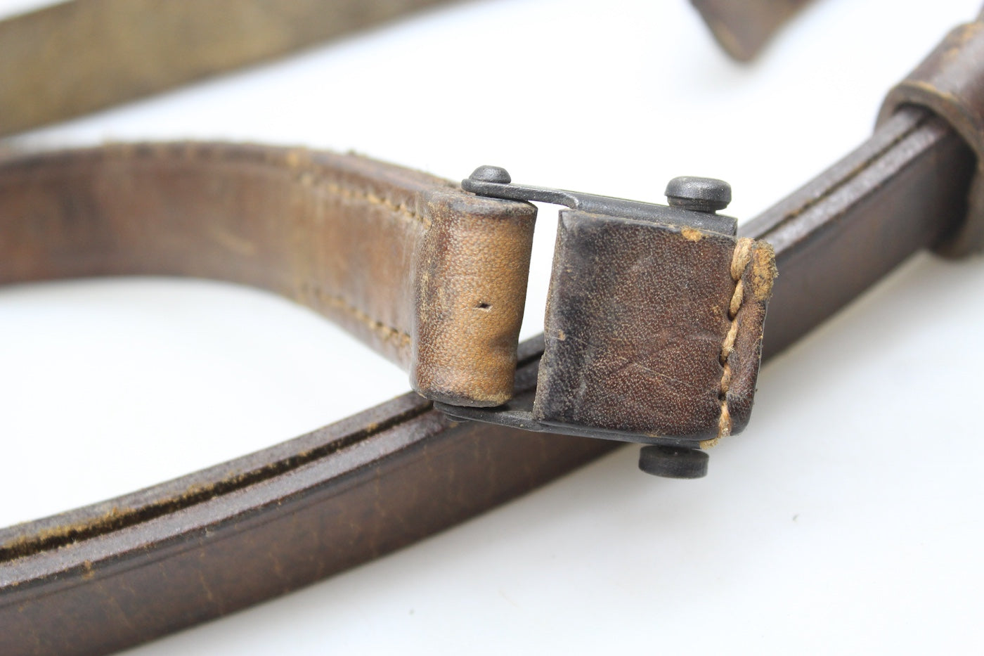 Cinghia in cuoio per Beretta MAB e Carcano 91