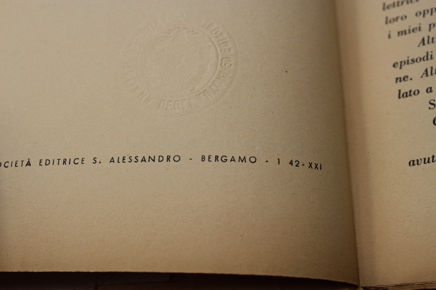 "Tra i reticolati Inglesi" A.Sorgato - 1942