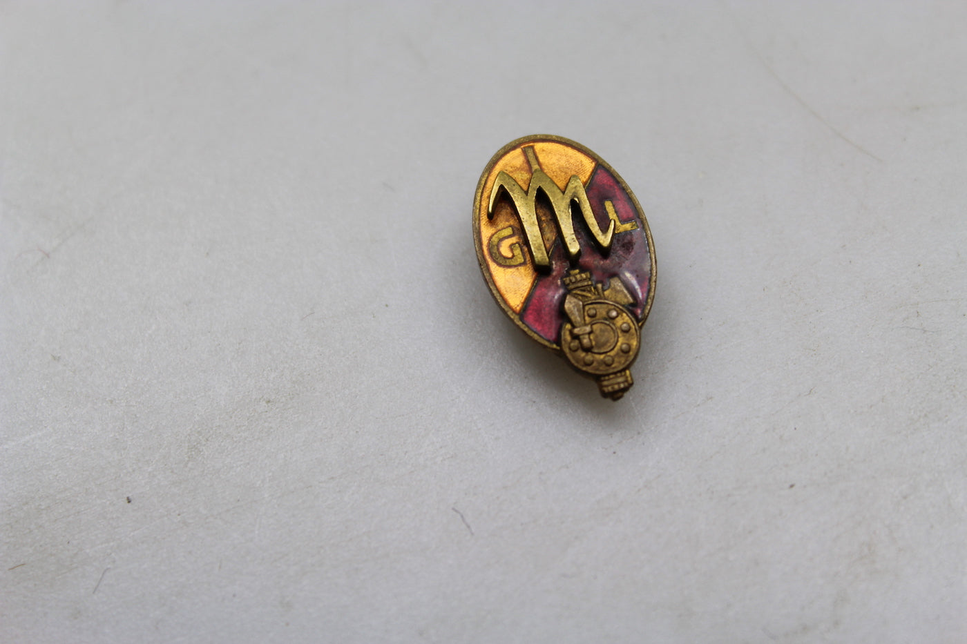 Pin smaltato GIL