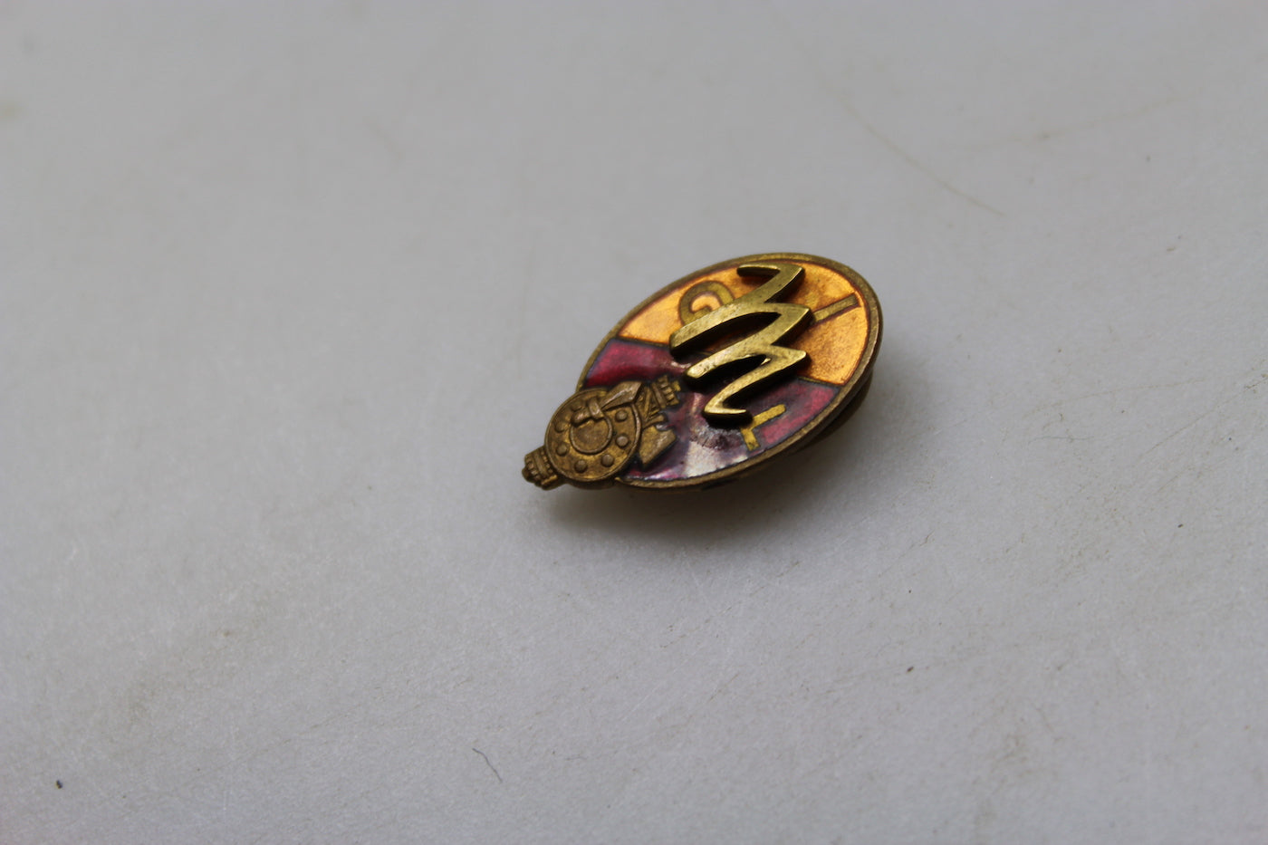 Pin smaltato GIL